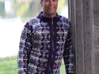 Cardigan Snowstar front